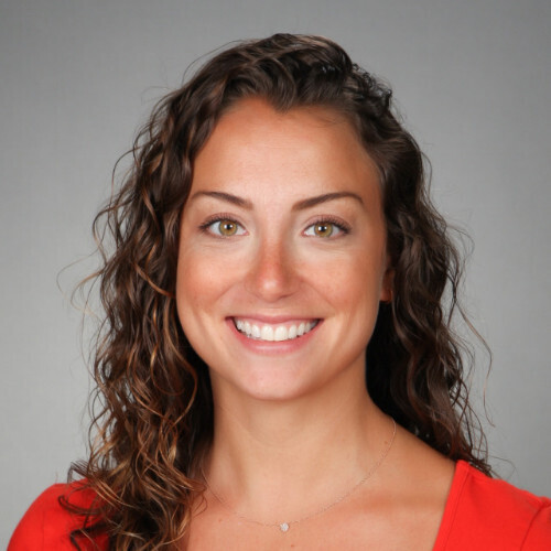 Shae Sattler headshot